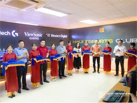Trường Đại học Công nghiệp Hà Nội khai trương phòng máy thể thao điện tử